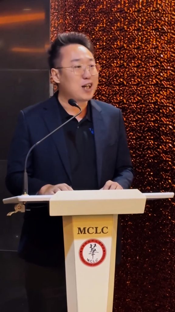 华理会_签署合作协议12 Topvision总经理张凯